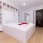 1-bed *